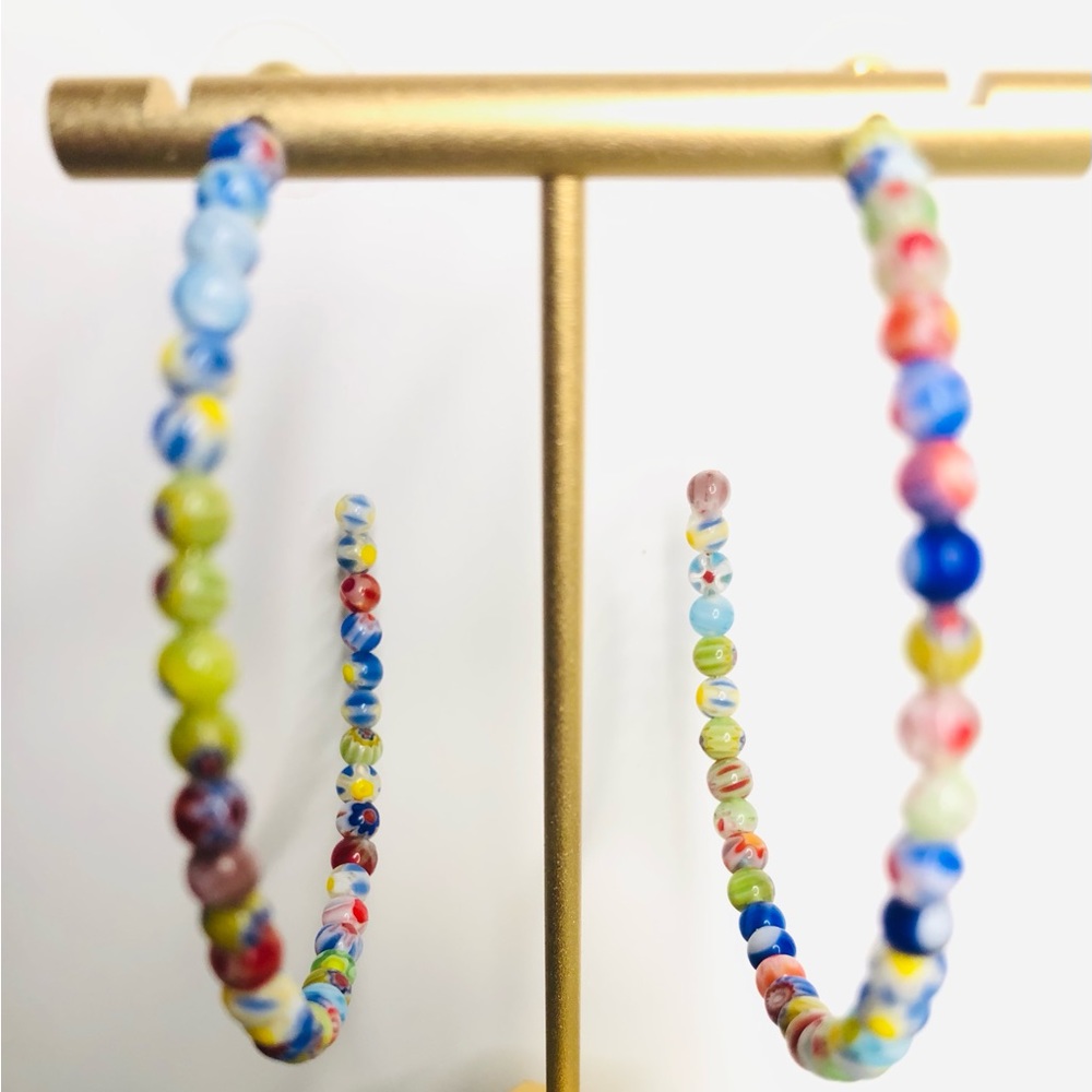 Hoop Earrings Beaded Thin 2” Multi Colored Bohemian New - Picture 4 of 7